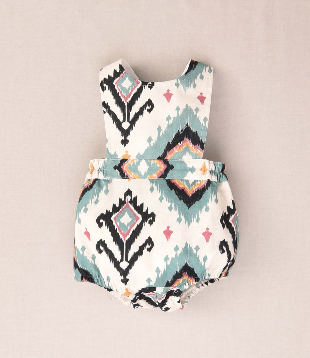 BÉBÉ GRENOUILLE ETHNIQUE