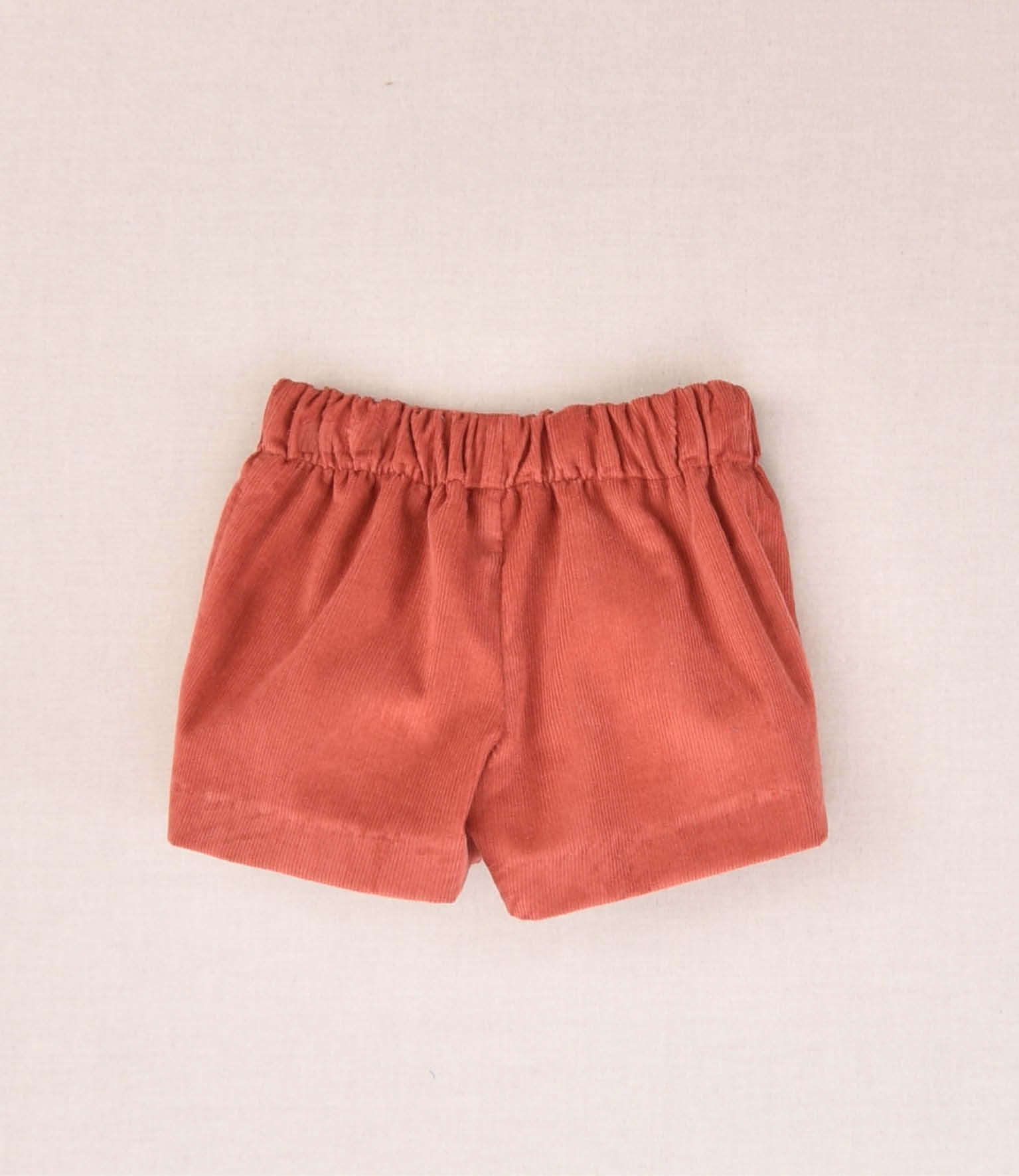 PANTALON CORTO PANA