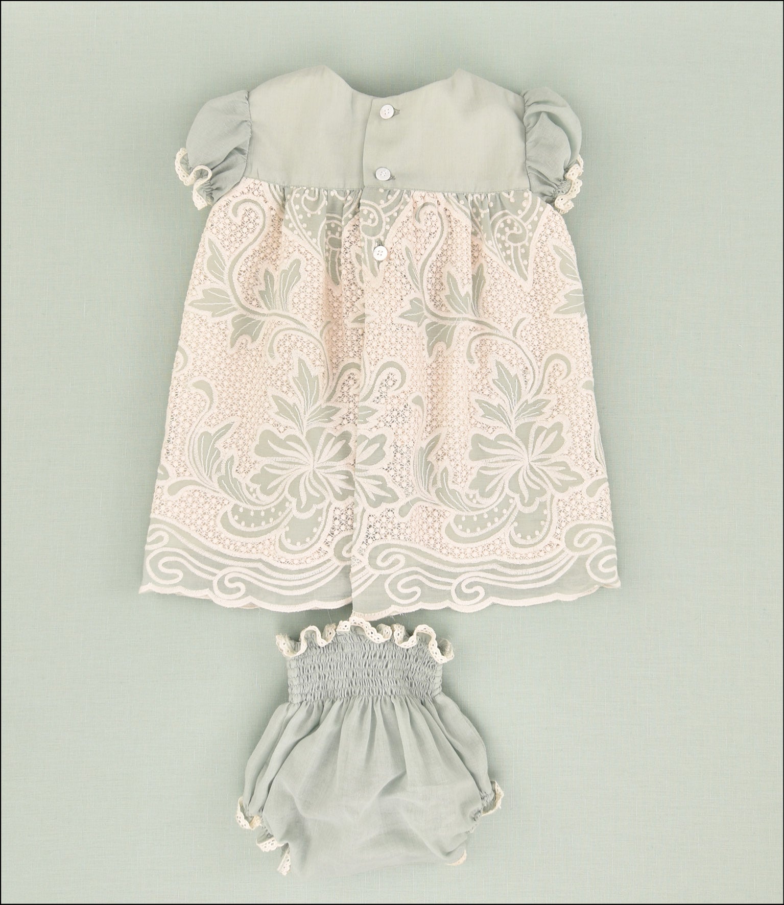 VESTIDO BAMBULA BORDADA BEBE