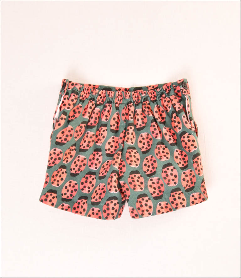 PANTALON CORTO MARIQUILLA NIÑO