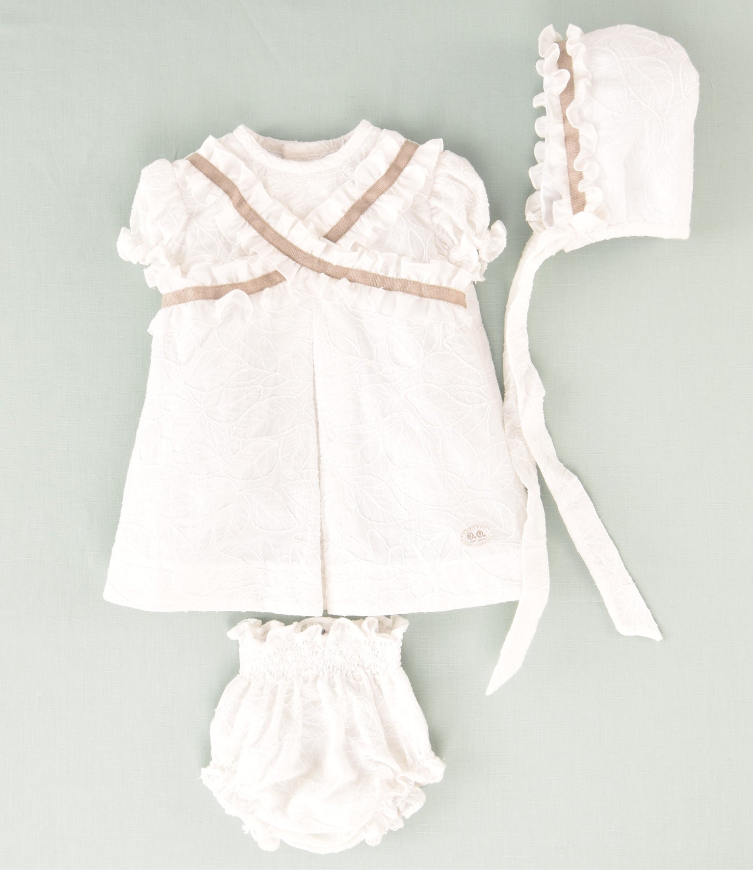 VESTIDO BORDADO BEBE 3P
