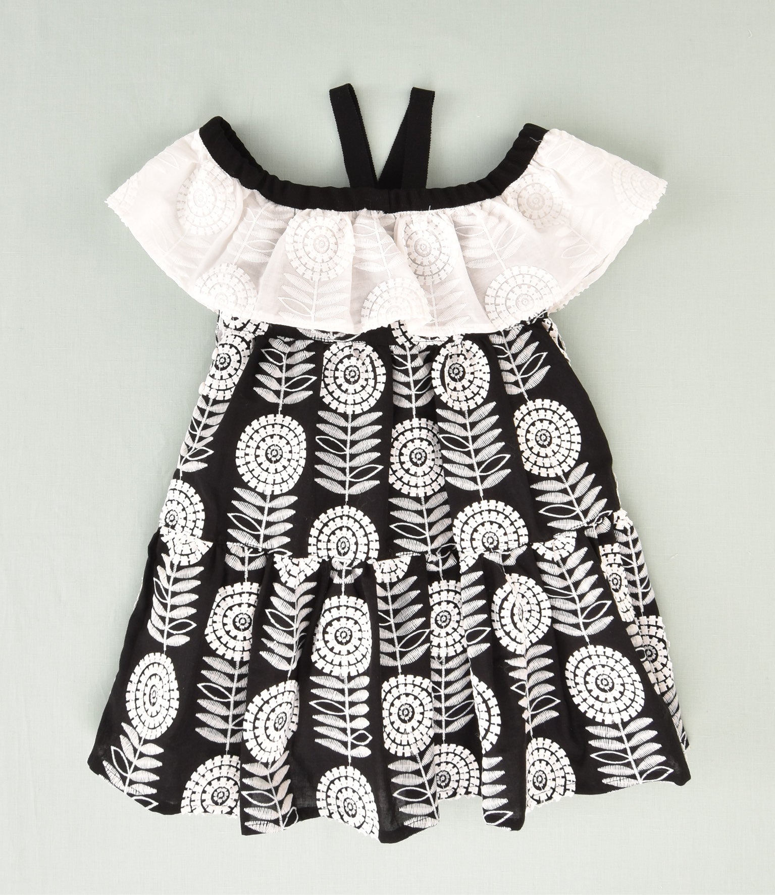 VESTIDO BORDADO NIÑA