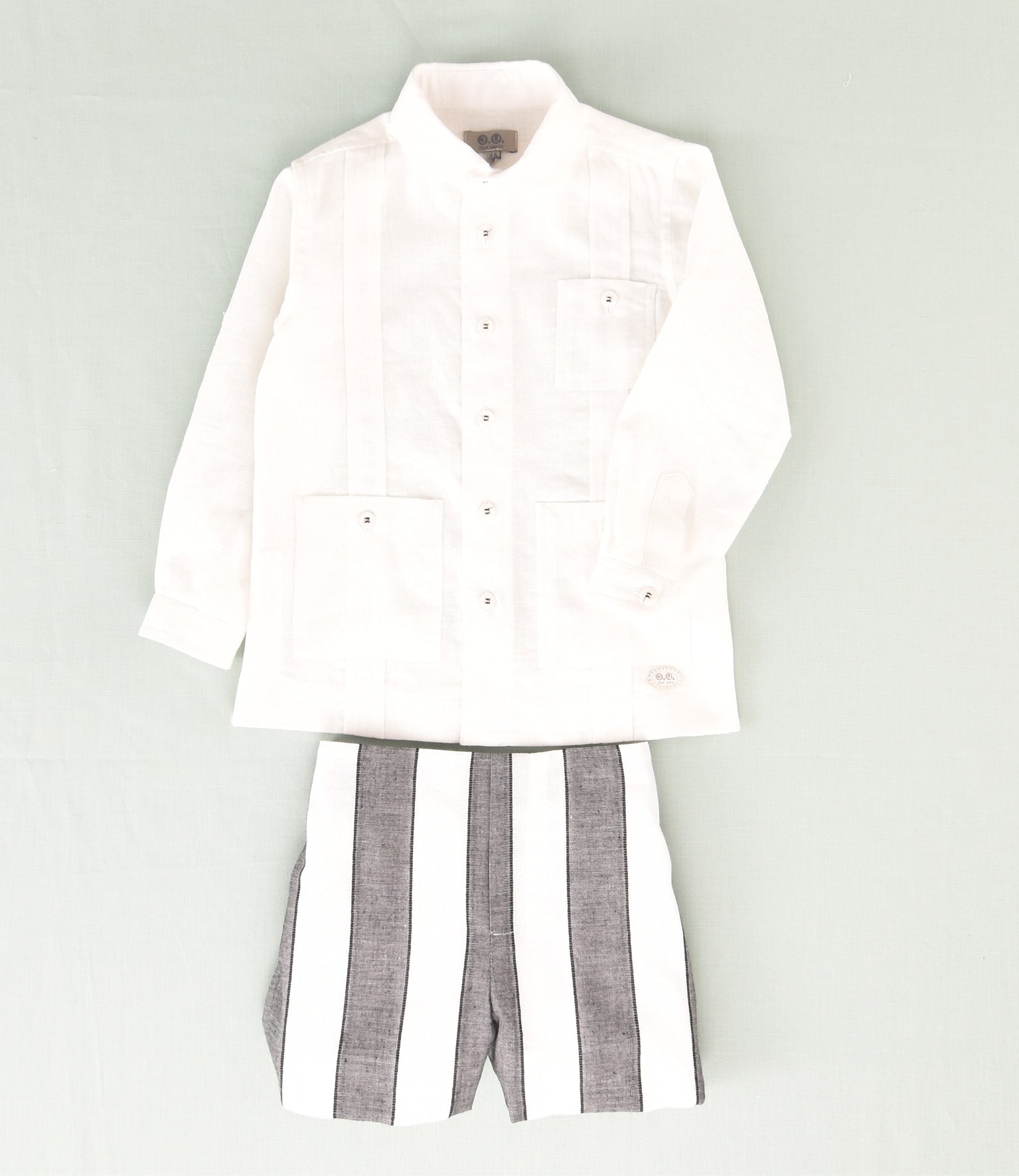 CONJUNTO RAYAS NEGRAS NIÑO
