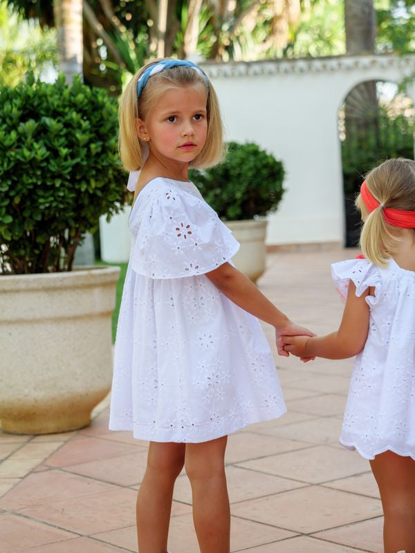 VESTIDO BORDADO NIÑA