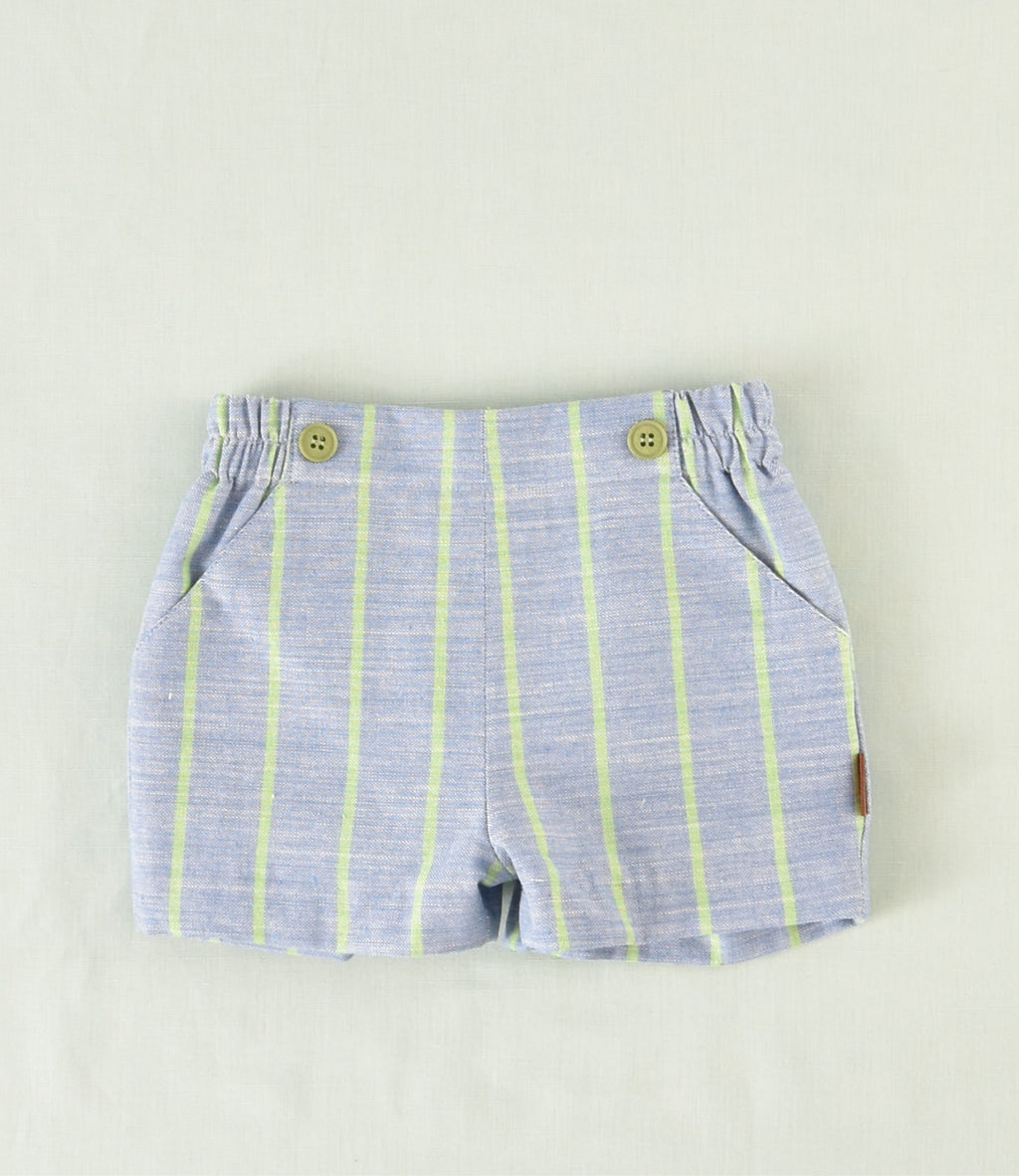 BOY SHORT