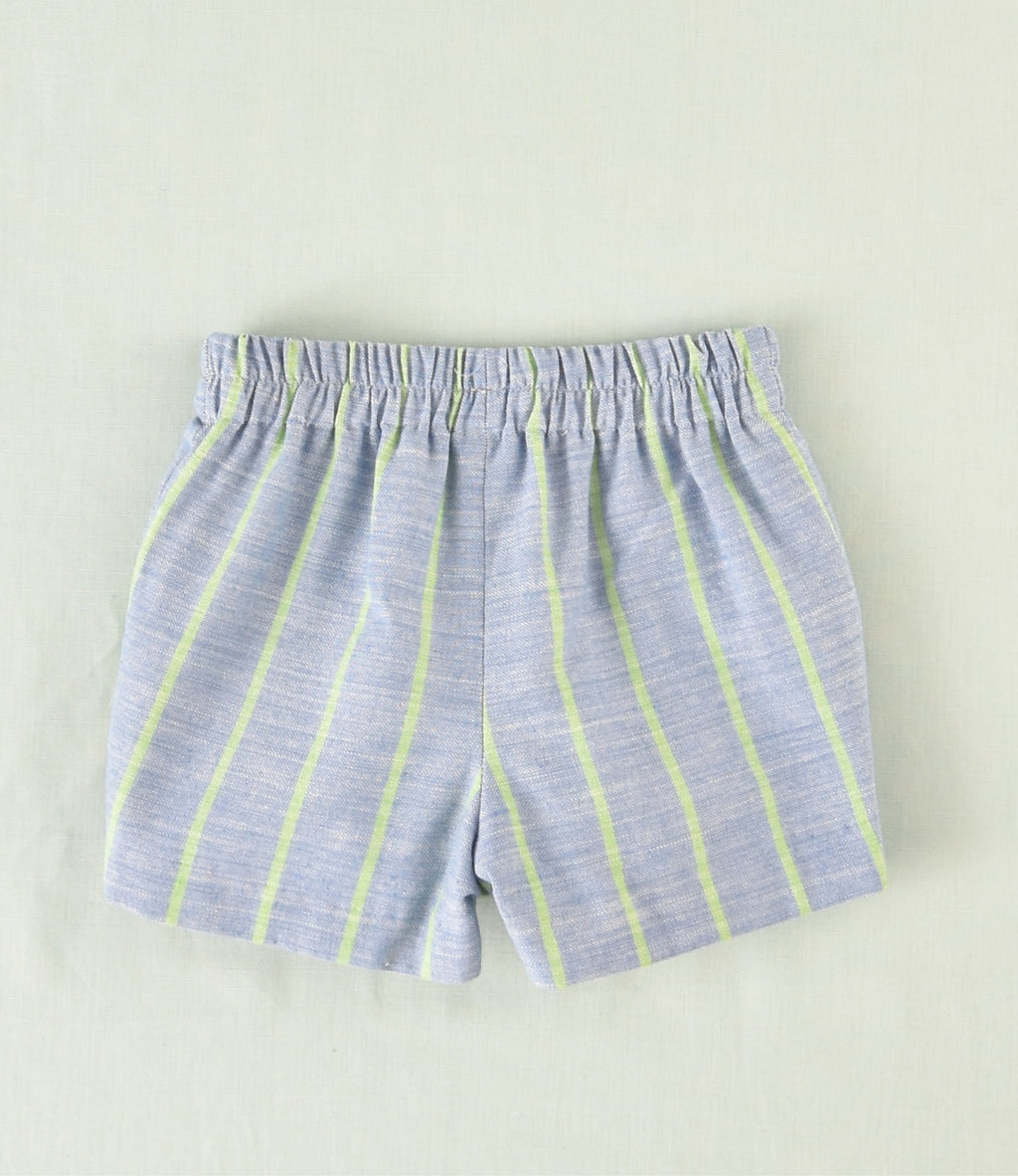 BOY SHORT