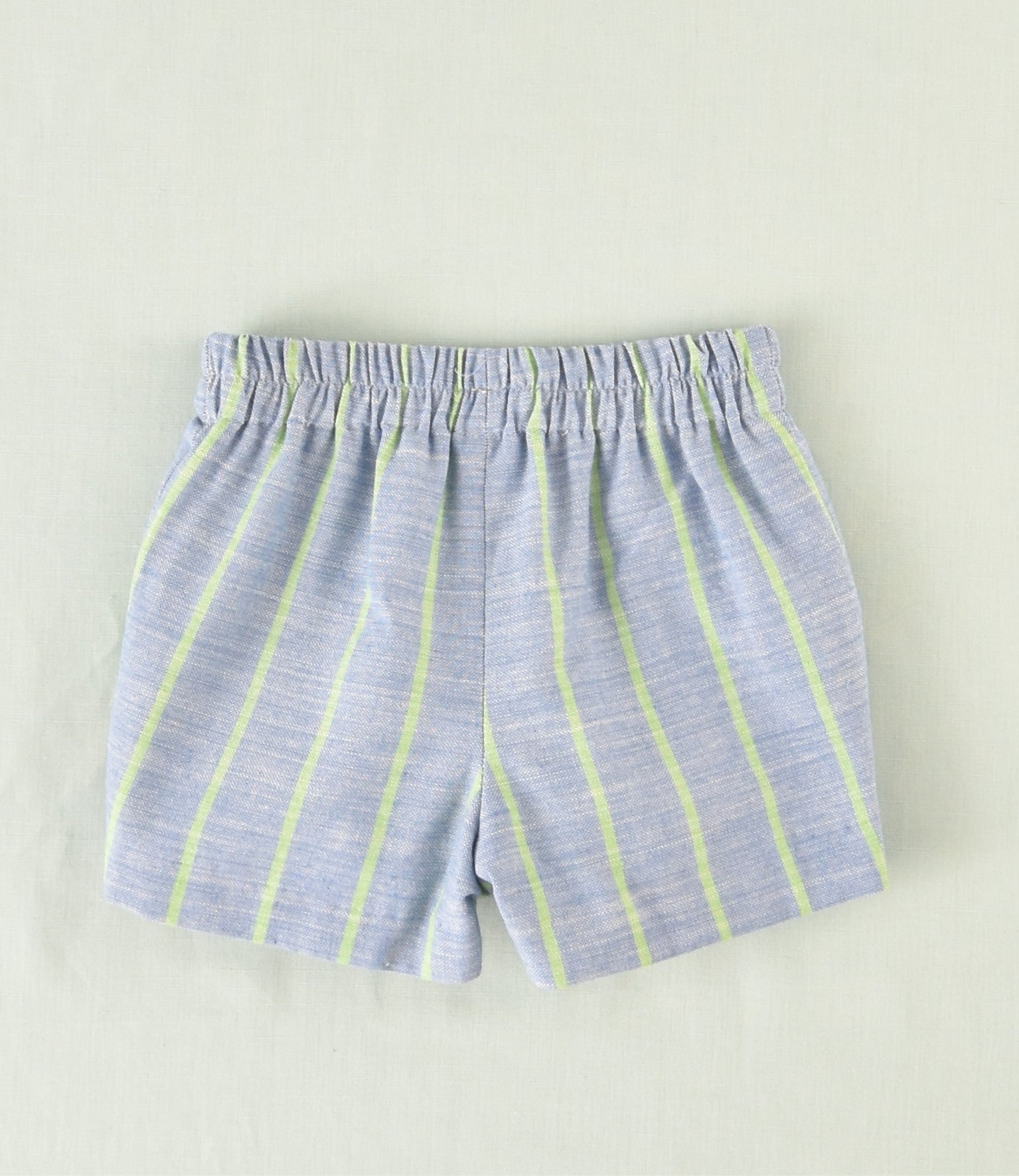 PANTALON CORTO RAYAS NIÑO