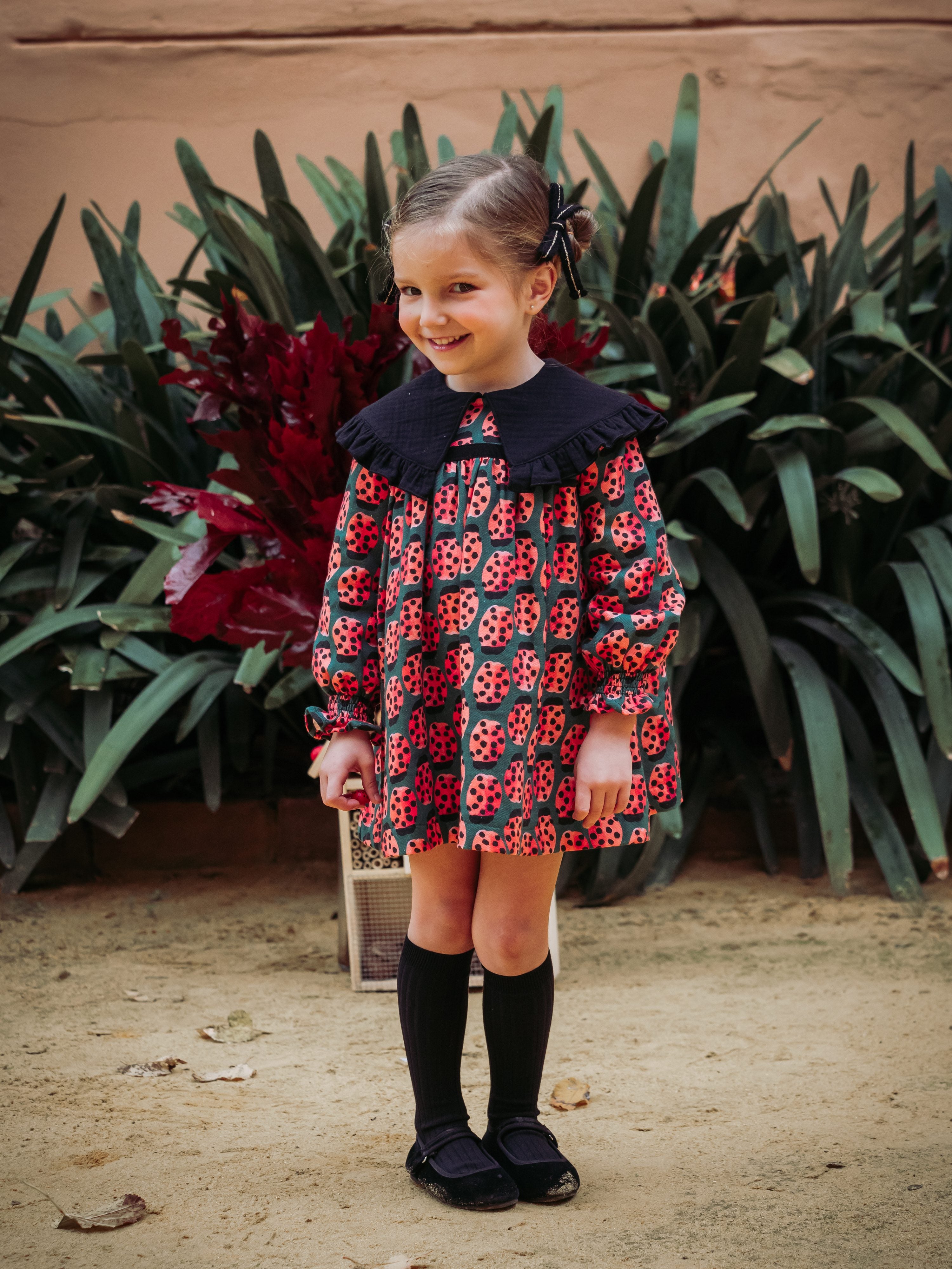 VESTIDO MARIQUITAS NIÑA